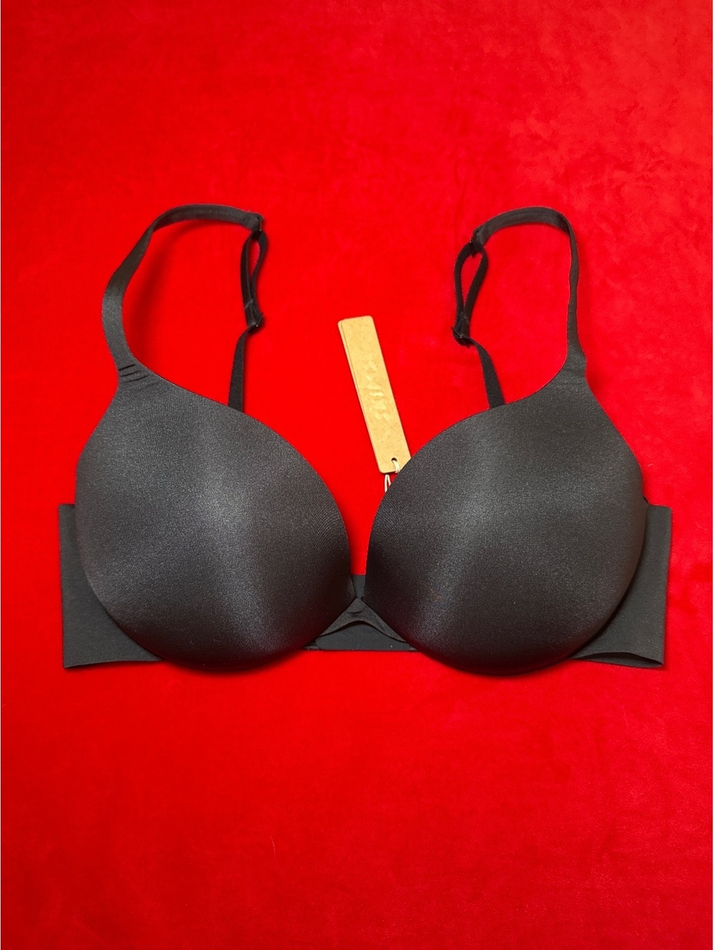 Skims Ultimate Push Up Plunge Bra Color ONYX Size 32D